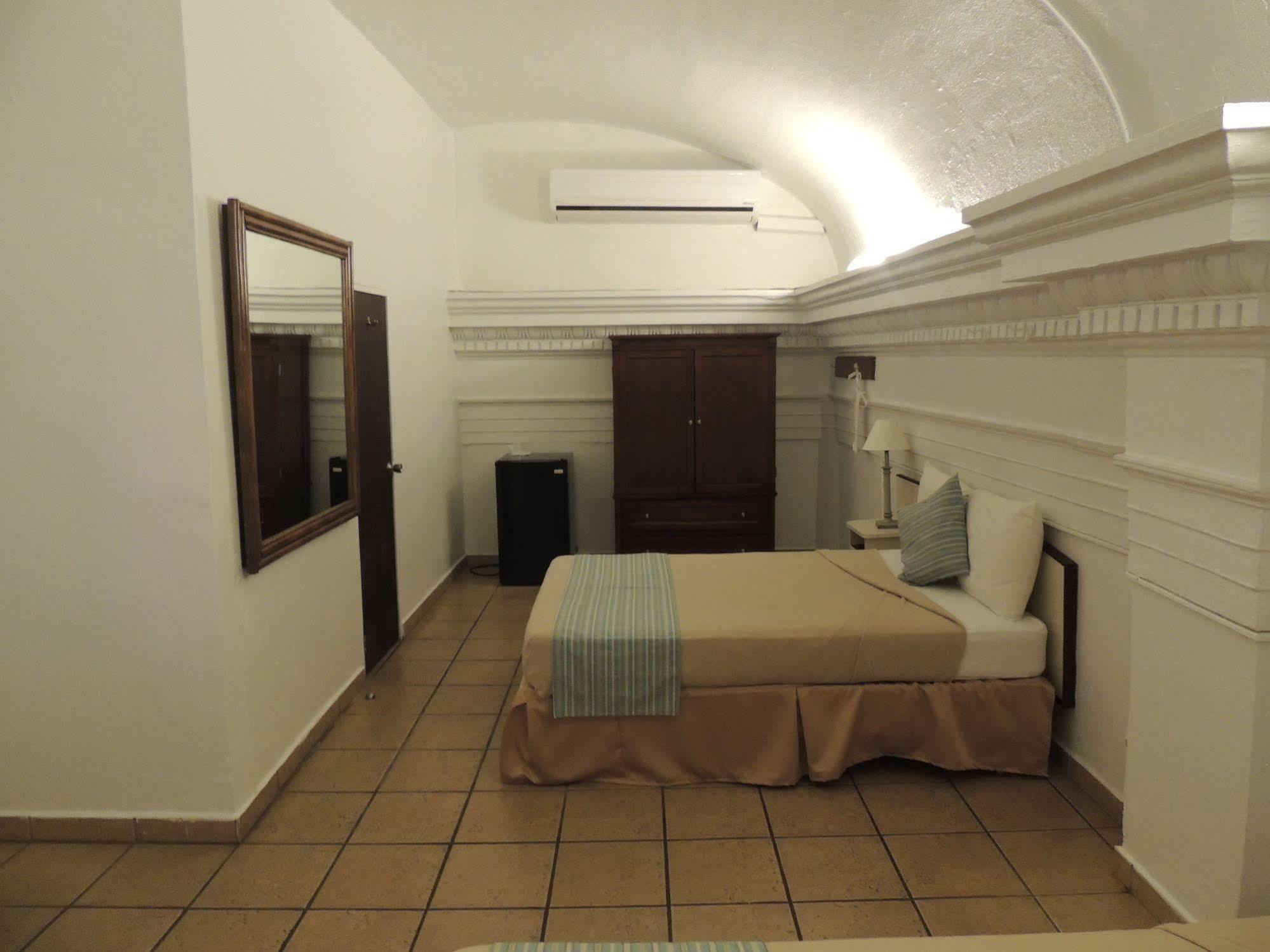 Hotel Colonial Μαγιαγουές Εξωτερικό φωτογραφία